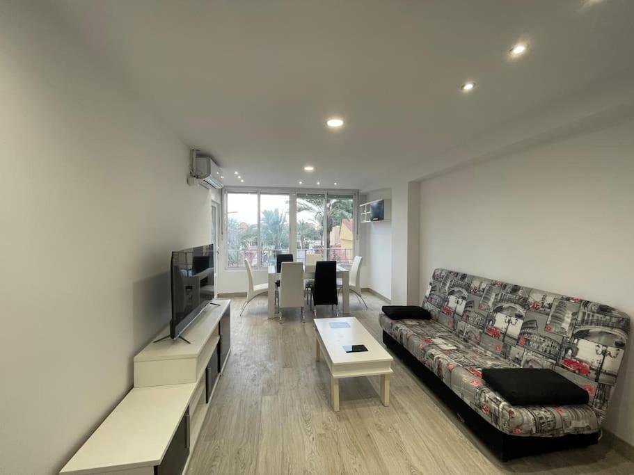 Nice Apartment Near The Sea Torrevieja Zewnętrze zdjęcie